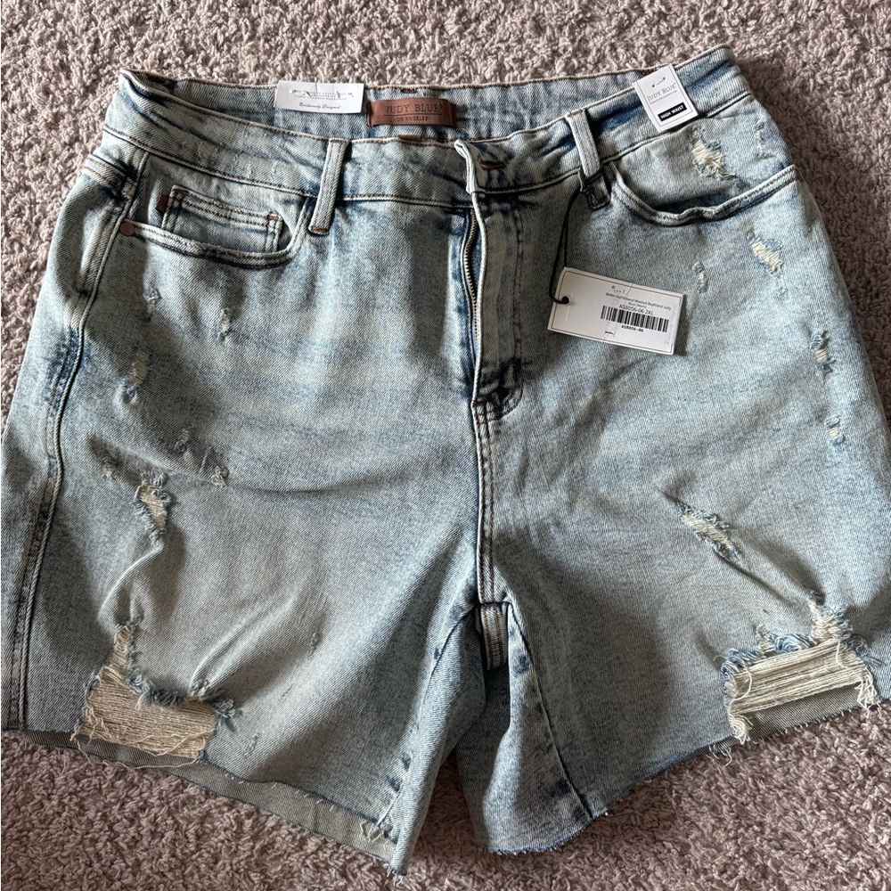 Judy Blue Better Half Mineral washed Boyfriend Jean shorts xxl NWT